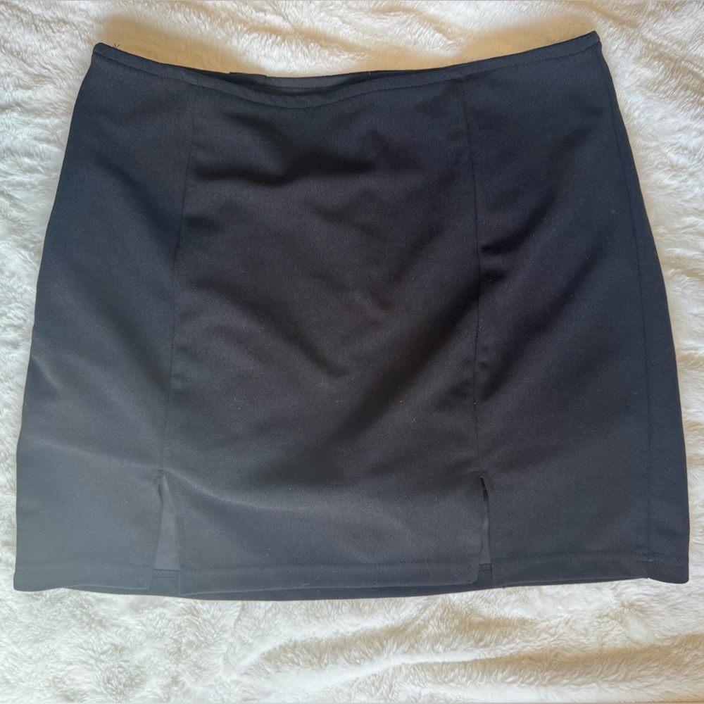 Black Mini Skirt With Shorts